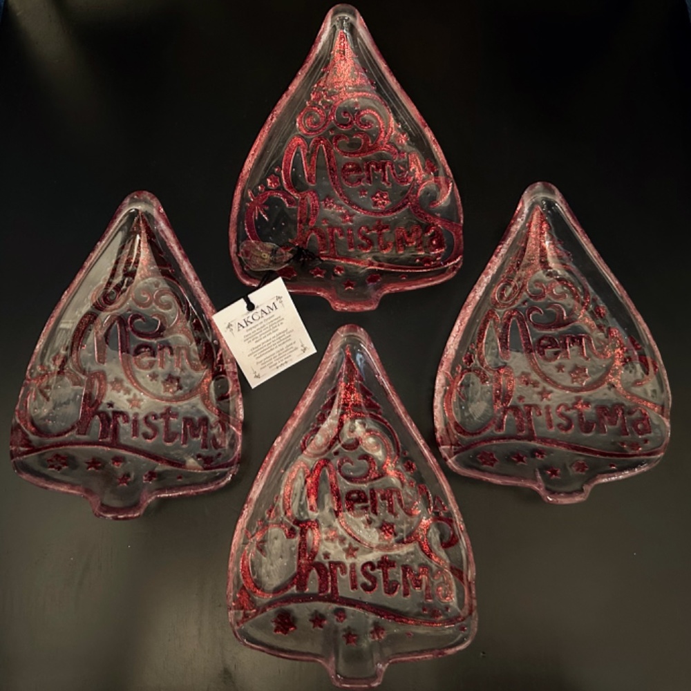 New Artisan Glass Christmas Tree Snack Trays Handcrafted Red/Gold Set Of 4 - Picture 3 of 7